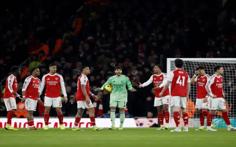 صراع اللقب.. هل ينجح آرسنال في تجاوز ضغوط المنافسة على الدوري الإنجليزي؟